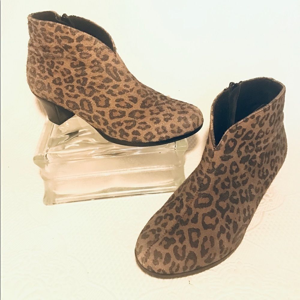 Munro leopard suede ankle boots